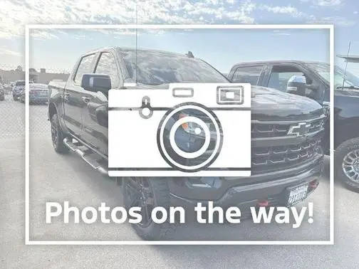 2023 Chevrolet Silverado 1500 LT Trail Boss 4WD photo