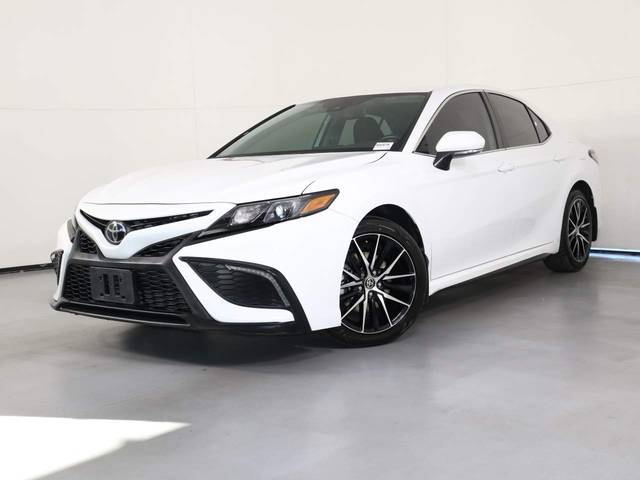 2023 Toyota Camry SE FWD photo