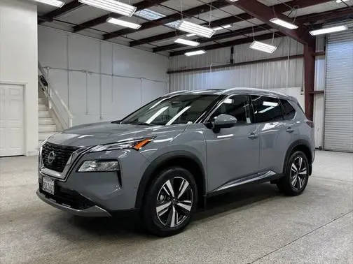 2023 Nissan Rogue SL FWD photo