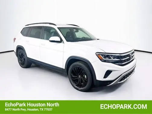 2023 Volkswagen Atlas 3.6L V6 SE w/Technology FWD photo