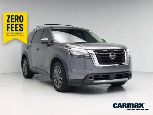 2023 Nissan Pathfinder SL FWD photo