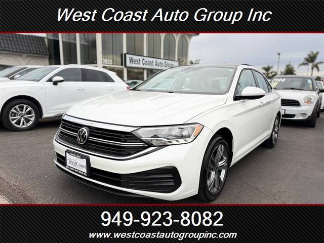 2023 Volkswagen Jetta SE FWD photo