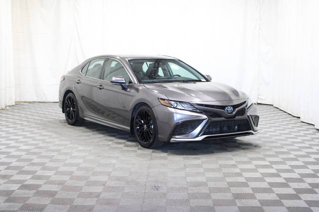 2023 Toyota Camry Hybrid XSE FWD photo