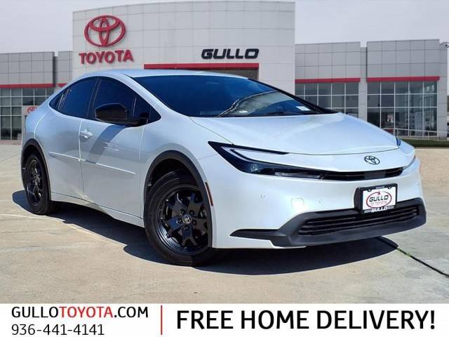 2023 Toyota Prius Limited FWD photo