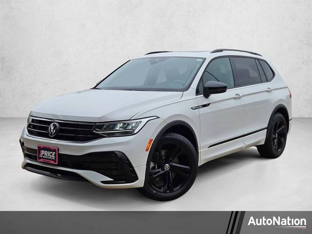 2023 Volkswagen Tiguan SE R-Line Black FWD photo