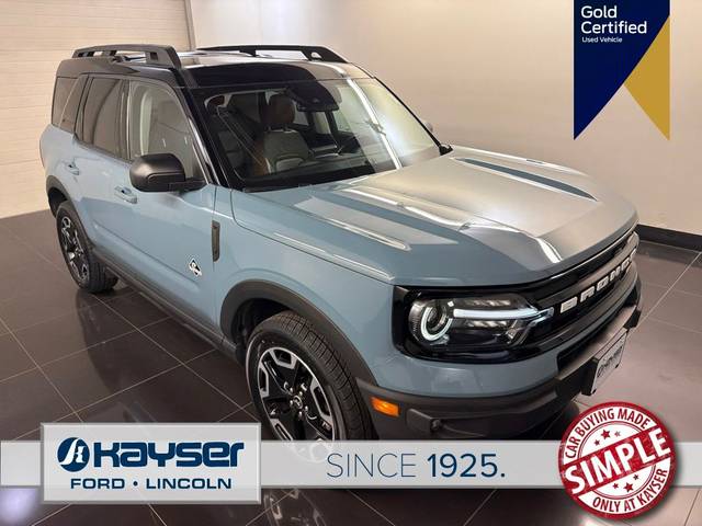 2023 Ford Bronco Sport Outer Banks 4WD photo