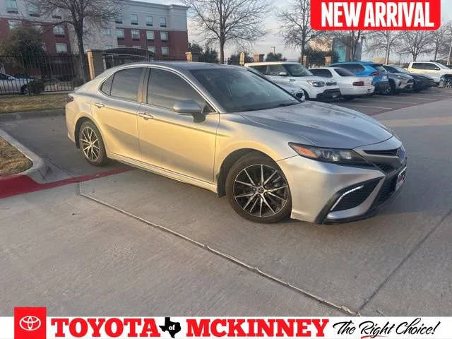 2023 Toyota Camry SE FWD photo