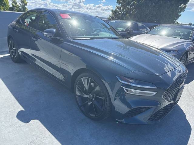 2023 Genesis G70 2.0T RWD photo