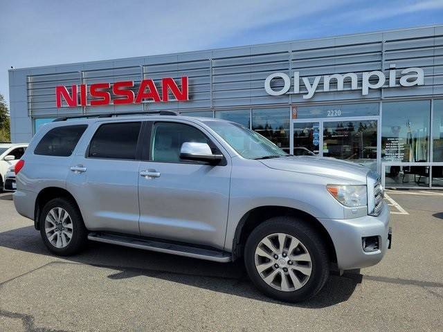 2015 Toyota Sequoia Limited 4WD photo