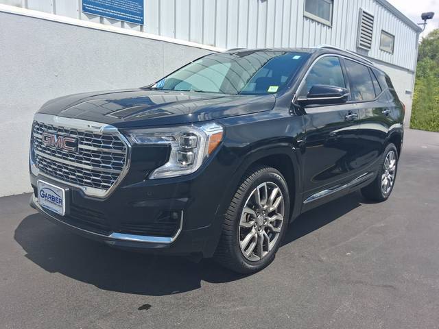 2023 GMC Terrain Denali AWD photo