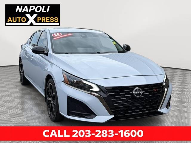 2023 Nissan Altima 2.5 SR AWD photo