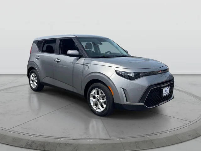 2023 Kia Soul S FWD photo