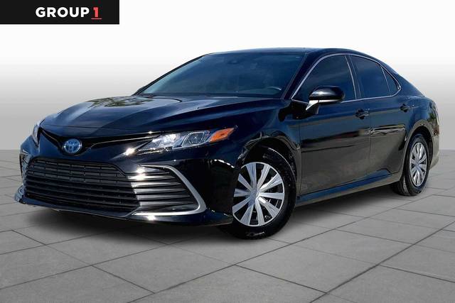 2023 Toyota Camry Hybrid LE FWD photo