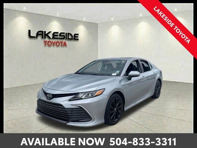 2023 Toyota Camry LE FWD photo
