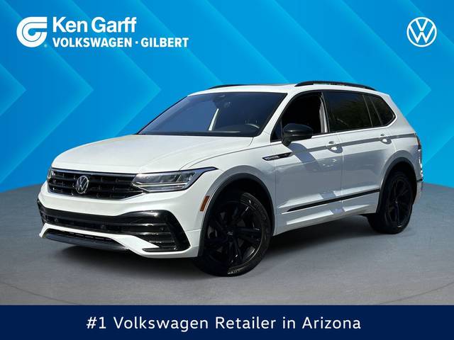 2023 Volkswagen Tiguan SE R-Line Black FWD photo