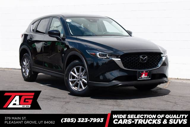 2023 Mazda CX-5 2.5 S Preferred Package AWD photo
