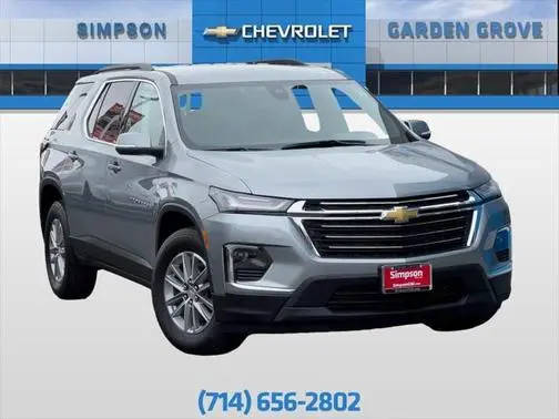 2023 Chevrolet Traverse LT Cloth FWD photo