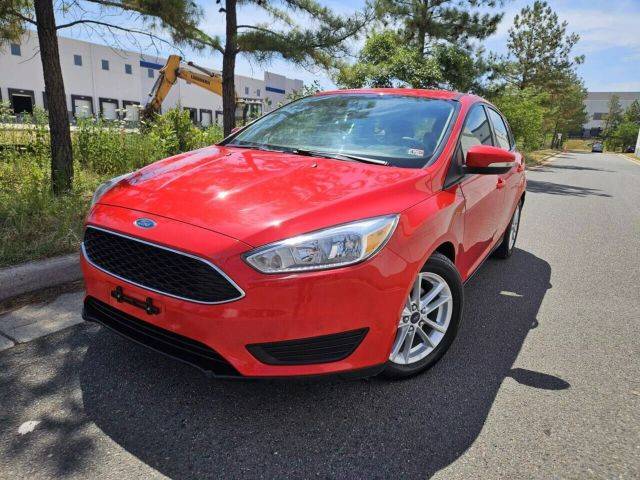 2015 Ford Focus SE FWD photo