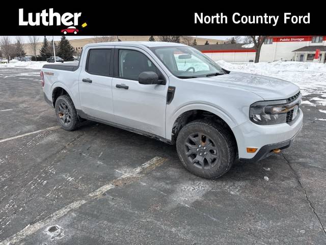 2023 Ford Maverick XLT Advanced AWD photo