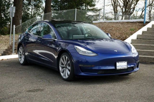 2020 Tesla Model 3 Long Range AWD photo