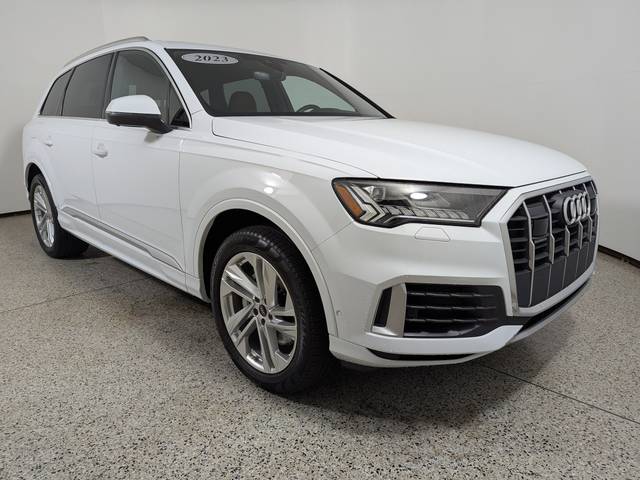 2023 Audi Q7 Premium Plus AWD photo