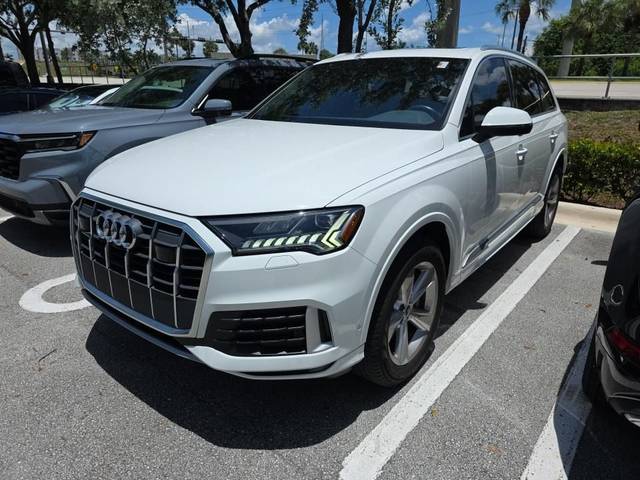 2023 Audi Q7 Premium Plus AWD photo