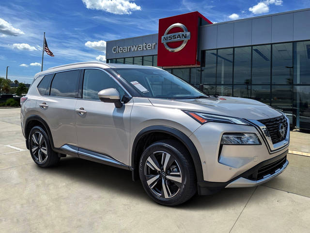 2023 Nissan Rogue Platinum AWD photo