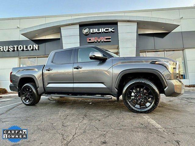 2023 Toyota Tundra SR5 4WD photo