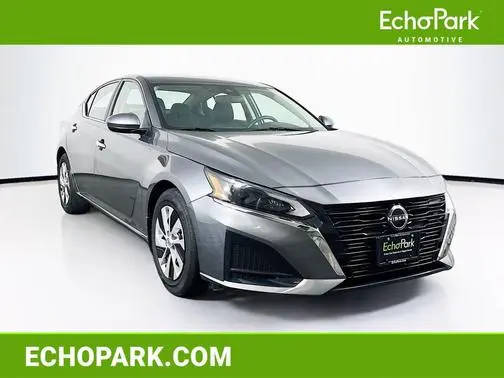 2023 Nissan Altima 2.5 S FWD photo