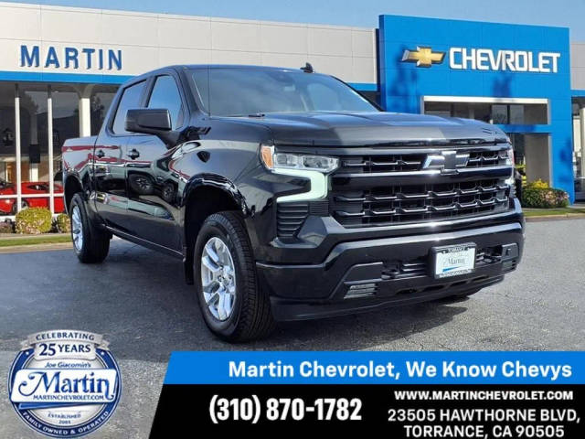 2023 Chevrolet Silverado 1500 RST 4WD photo