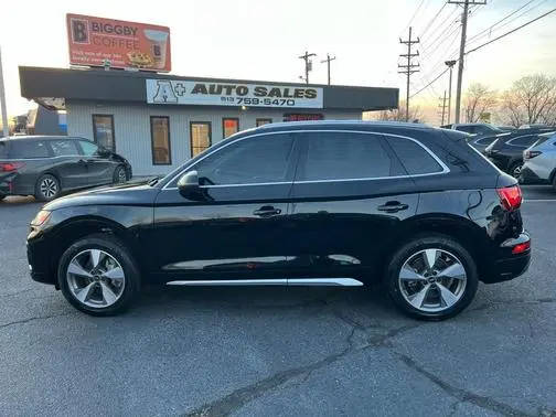 2023 Audi Q5 Premium Plus AWD photo