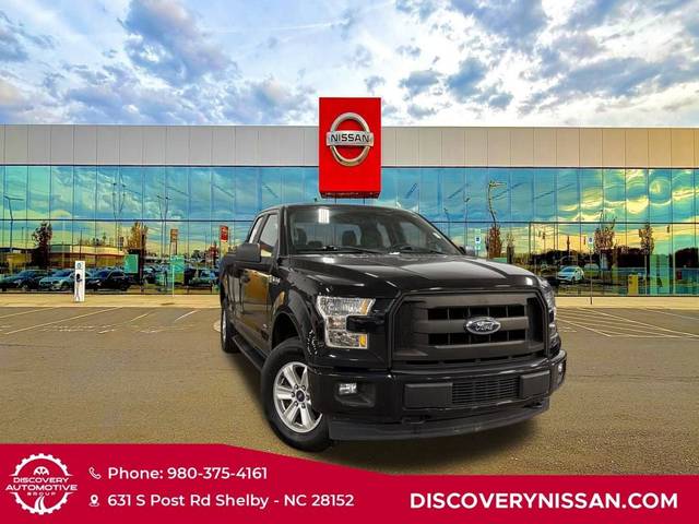 2017 Ford F-150 XL 4WD photo