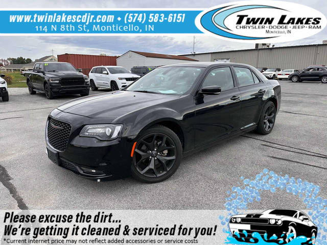 2022 Chrysler 300 300S RWD photo