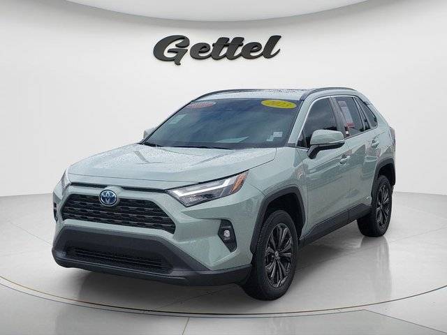 2023 Toyota RAV4 Hybrid XLE Premium AWD photo