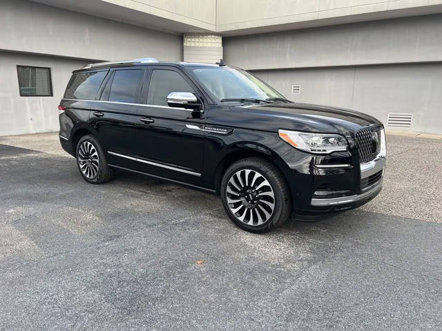 2023 Lincoln Navigator Black Label 4WD photo