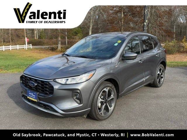 2023 Ford Escape ST-Line Select AWD photo
