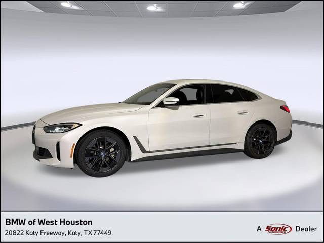 2023 BMW i4 eDrive35 RWD photo