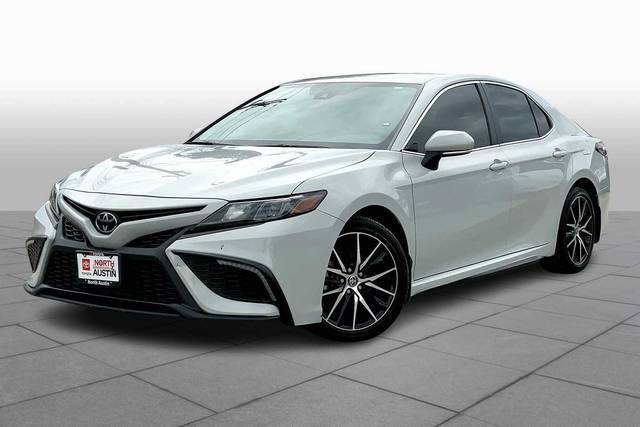 2023 Toyota Camry SE FWD photo