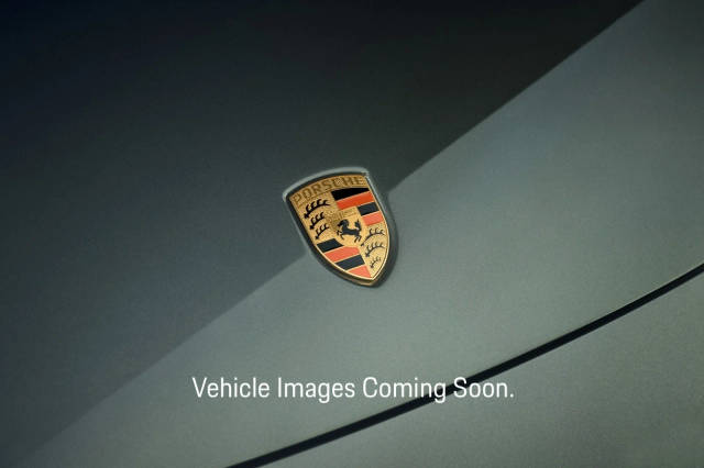 2023 Porsche Macan AWD photo