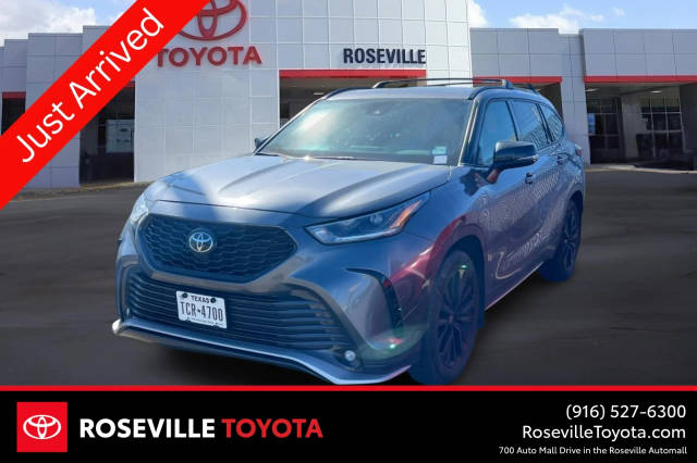 2023 Toyota Highlander XSE FWD photo