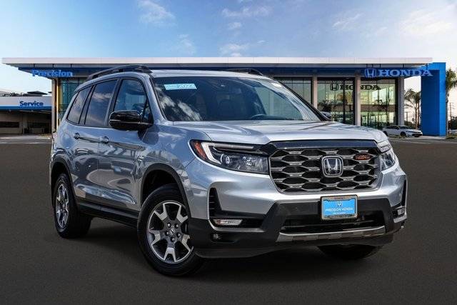 2023 Honda Passport TrailSport AWD photo