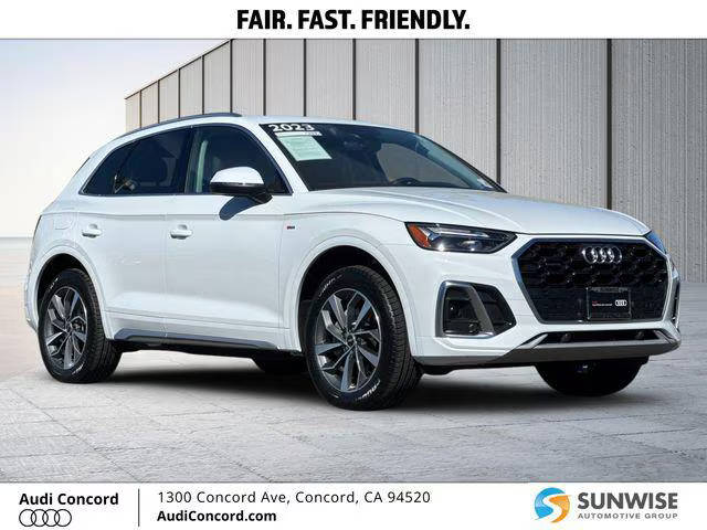 2023 Audi Q5 S line Premium AWD photo