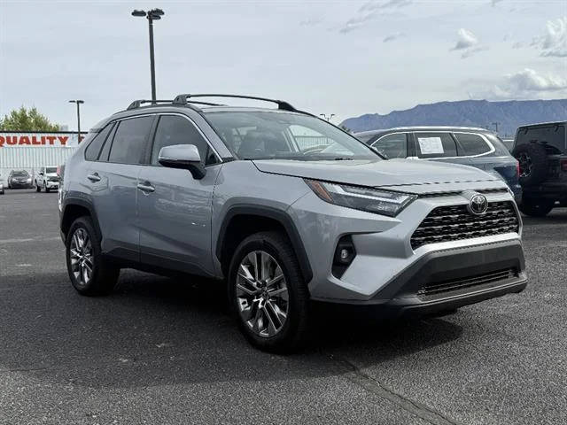 2023 Toyota RAV4 XLE Premium FWD photo