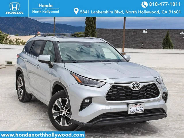2023 Toyota Highlander XLE FWD photo