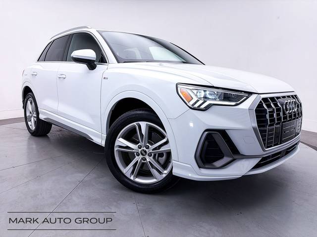 2023 Audi Q3 S line Premium AWD photo