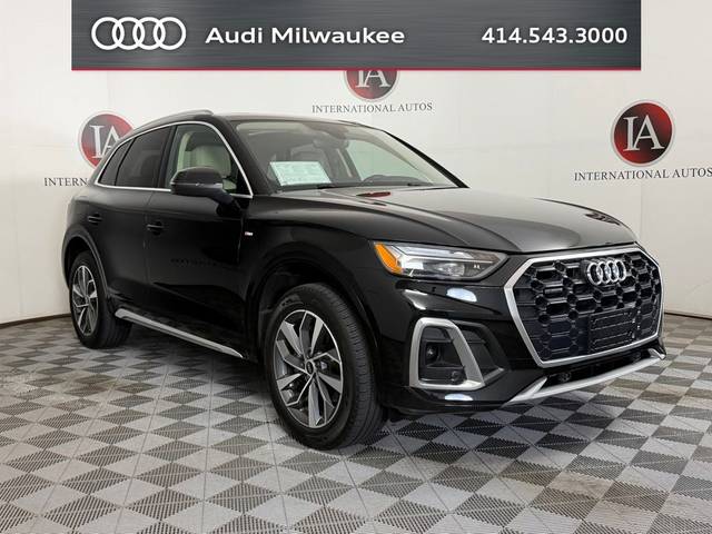 2023 Audi Q5 S line Premium Plus AWD photo