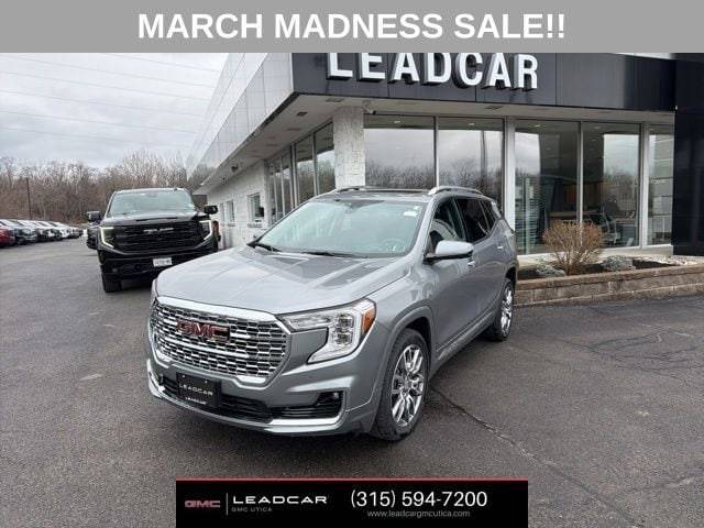 2023 GMC Terrain Denali AWD photo