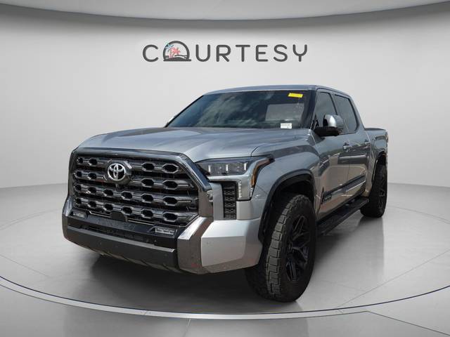 2023 Toyota Tundra Platinum 4WD photo