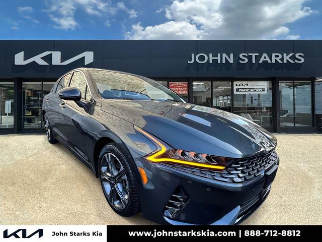 2023 Kia K5 EX FWD photo