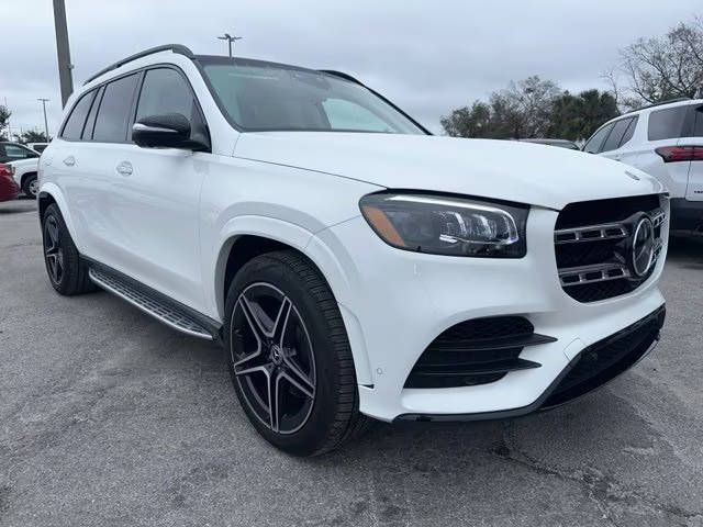 2023 Mercedes-Benz GLS-Class GLS 450 AWD photo